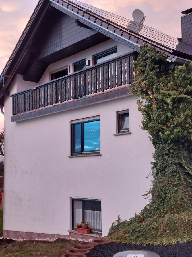 Ferienwohnung Mit Ausblick Mombris Exterior foto